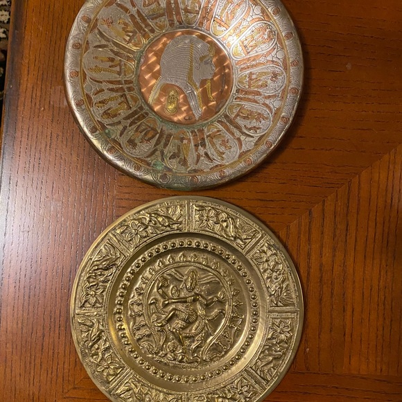 Decor Items - Picture 6 of 9